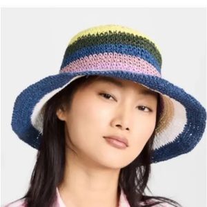NWT Hat Attack Remy Bucket Hat in Navy Stripe.